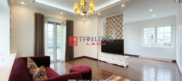 Villa T4 em Long Bien, Vietnam N.º 610 10
