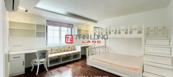 Villa T4 em Long Bien, Vietnam N.º 610 14