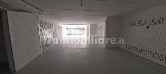  مرآب في Udine, Italy 22متر مربع رقم 112961 2