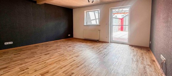 3 Schlafzimmer Wohnung in Erlangen-Höchstadt, Germany, Nr. 230491 2