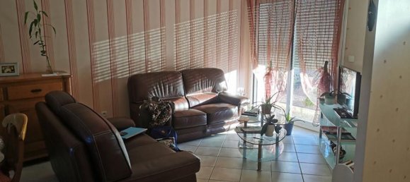 3 Schlafzimmer Haus in La Fleche, France, Nr. 289382 6