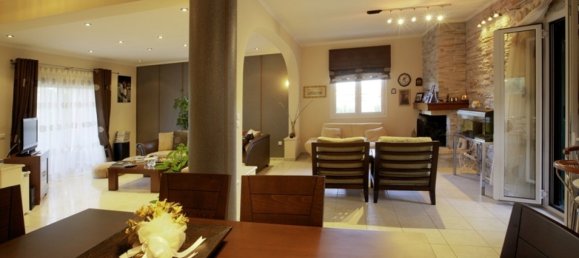 3 bedrooms Villa in Corfu, Greece No. 8909 12