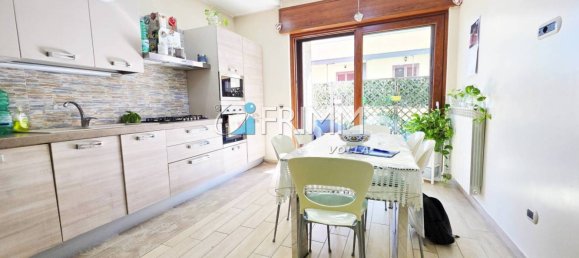 3 bedrooms Apartment in Volla, Italy No. 319143 7