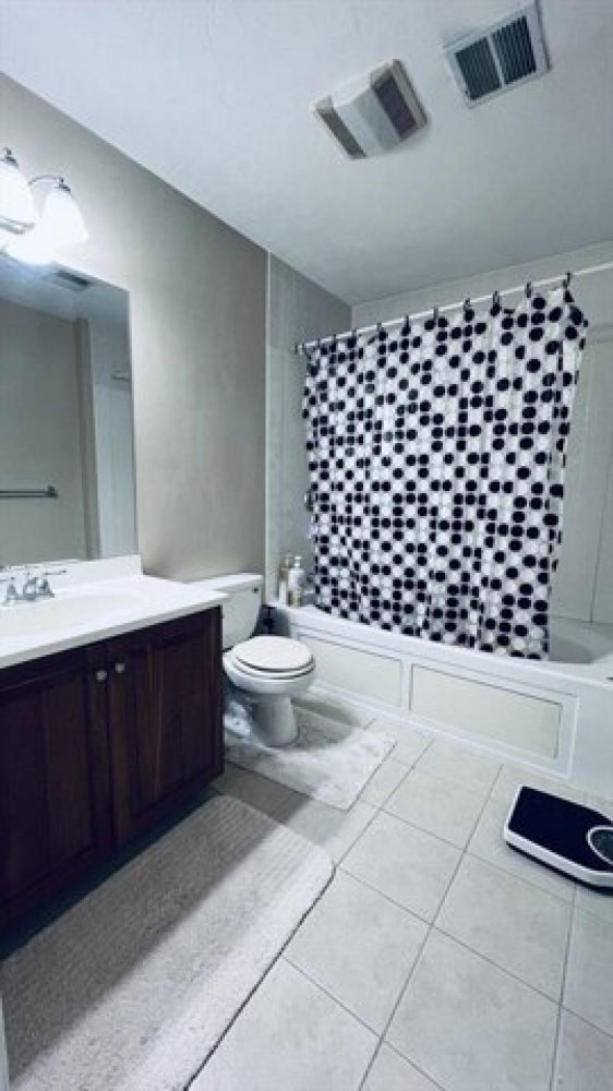 4 bedrooms House in Malden, USA No. 420184