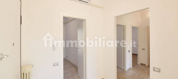2 Schlafzimmer Wohnung in Monza, Italy, Nr. 349809 7