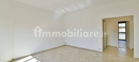2 Schlafzimmer Wohnung in Monza, Italy, Nr. 349809 6