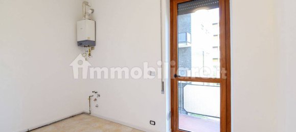 2 Schlafzimmer Wohnung in Monza, Italy, Nr. 349809 8