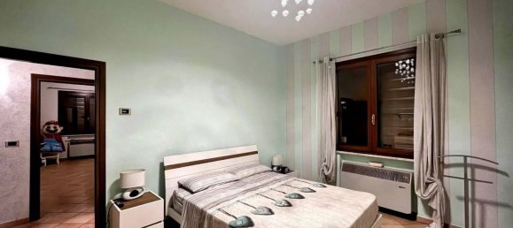 Вилла с 4 спальнями в Куистелло, Италия № 327788 10