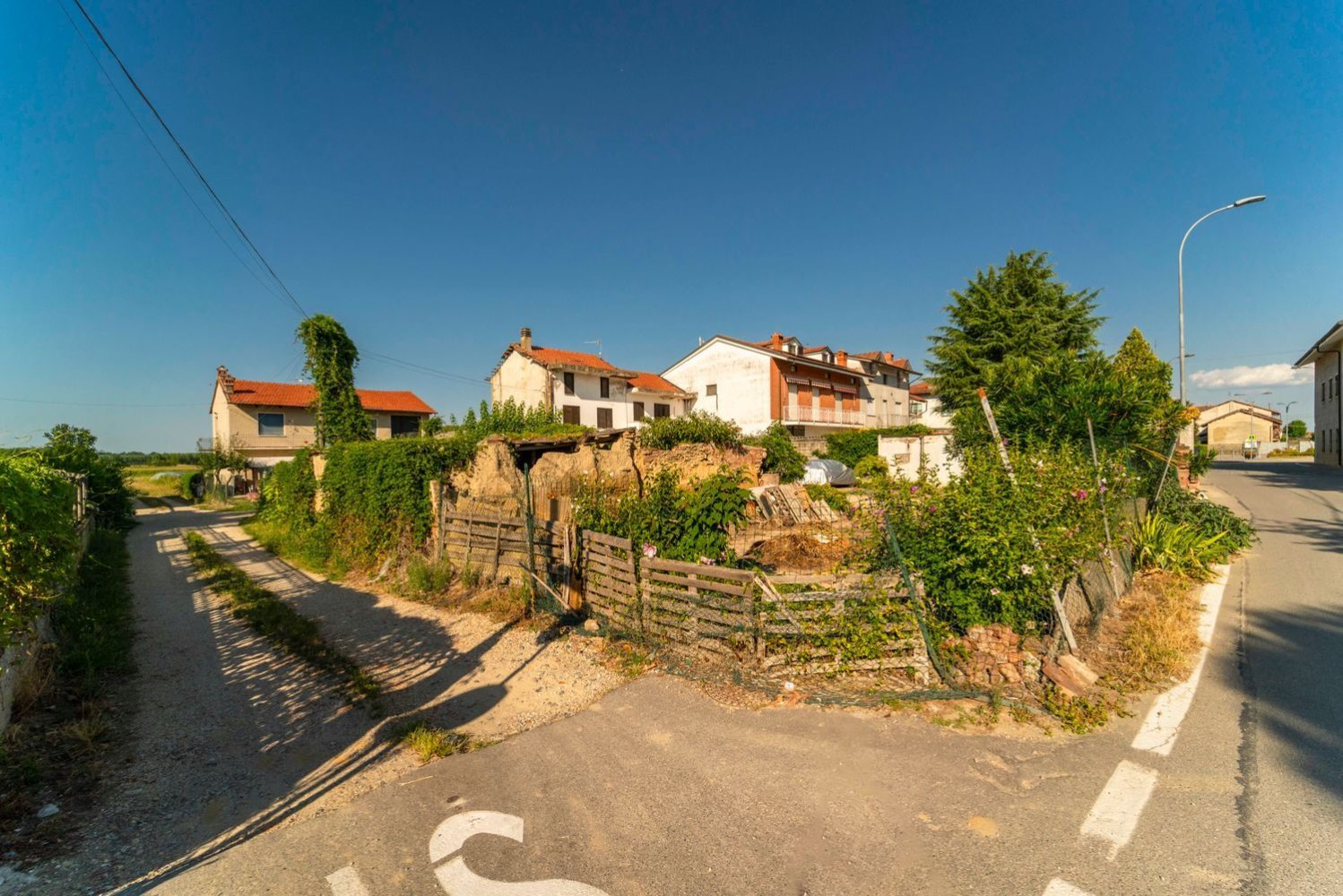 5-salle Maison à Poirino, Italy No. 300770