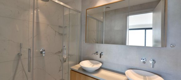 3 bedrooms Apartment in Limassol, Cyprus No. 12766 5