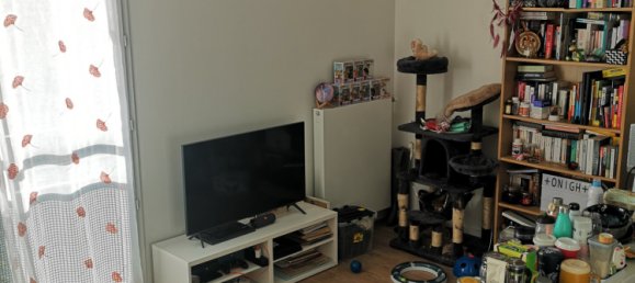 Studio in Poissy, France No. 182459 3