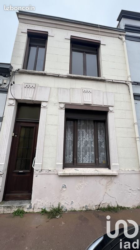 3-salle Maison de ville à Calais, France No. 216847