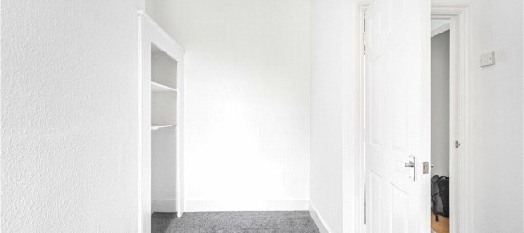 1 bedroom Apartment in London, United Kingdom No. 8743 14