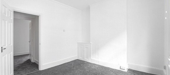 1 bedroom Apartment in London, United Kingdom No. 8743 8