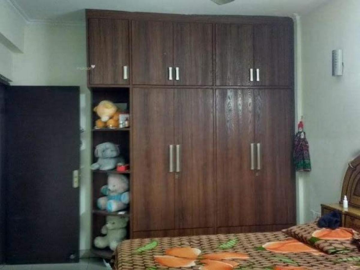 3 bedrooms House in Ghaziabad, India No. 18119