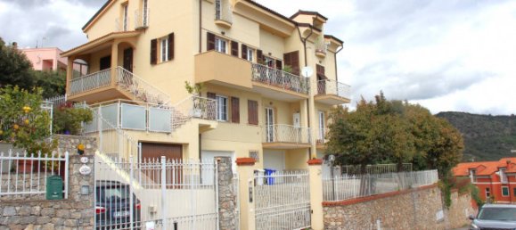 1 bedroom Apartment in Pietra Ligure, Italy No. 136280 3
