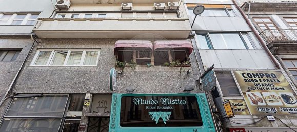 380m² Building in Porto, Portugal No. 132351 27