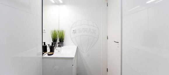 380m² Building in Porto, Portugal No. 132351 8