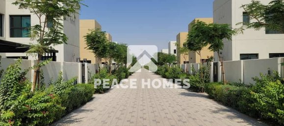5 bedrooms Villa in Al Rahmaniya, UAE No. 16325 7
