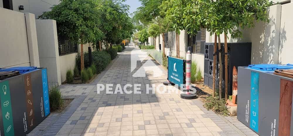 5 bedrooms Villa in Al Rahmaniya, UAE No. 16325