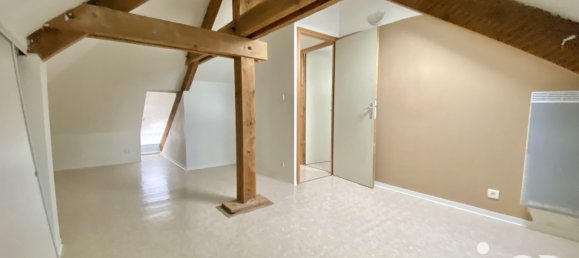 Gebäude in Ribemont, France 150m², Nr. 152999 10