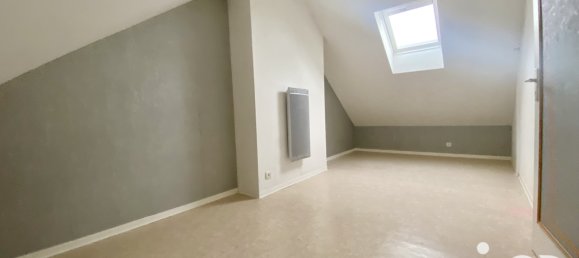 Gebäude in Ribemont, France 150m², Nr. 152999 9