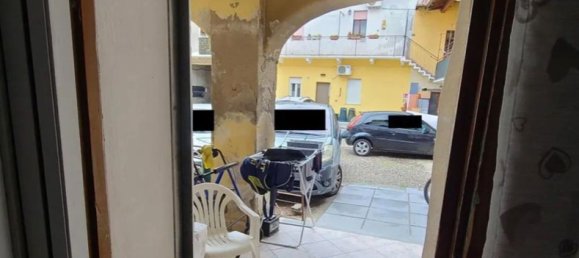 Квартира с 3 комнатами в Бусто Арсицио, Италия № 1663 6