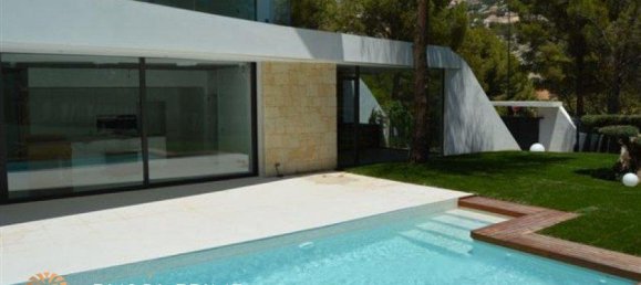 Вилла с 4 спальнями в Алтея, Испания № 1555 7