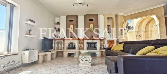 3 bedrooms Bungalow in Iklin, Malta No. 3776 19