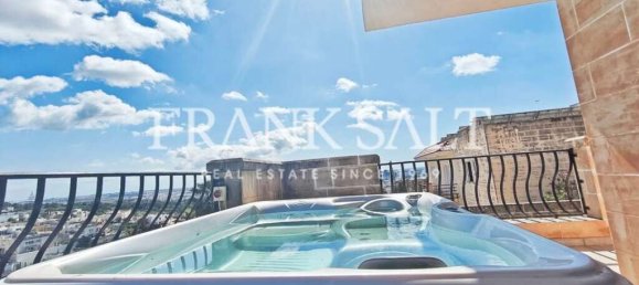 3 bedrooms Bungalow in Iklin, Malta No. 3776 11