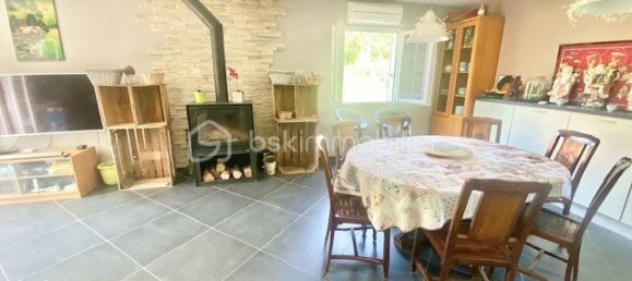 4 bedrooms House in La Ville-du-Bois, France No. 296996 6