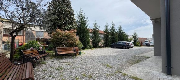 3 rooms Apartment in Modena, Italy No. 22748 19