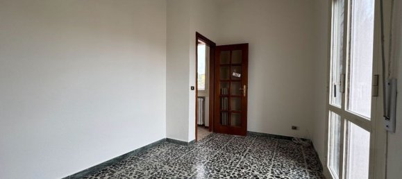 3 rooms Apartment in Modena, Italy No. 22748 26