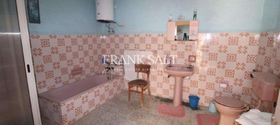 Casa de 3 dormitorios en Ghasri, Malta No. 857 8