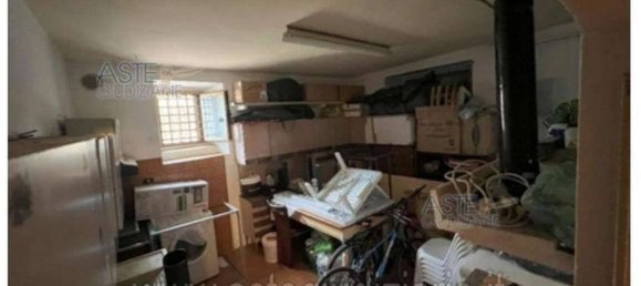 2 bedrooms Apartment in Alanno, Italy No. 272946 16