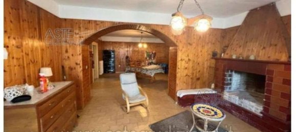 2 bedrooms Apartment in Alanno, Italy No. 272946 11