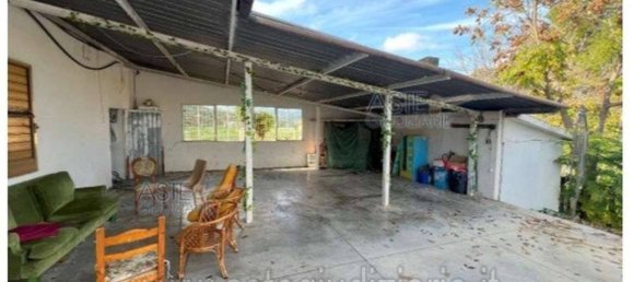 2 bedrooms Apartment in Alanno, Italy No. 272946 20