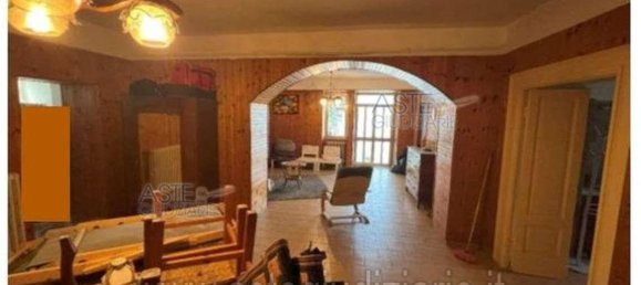 2 bedrooms Apartment in Alanno, Italy No. 272946 12