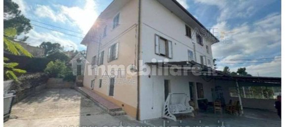 2 bedrooms Apartment in Alanno, Italy No. 272946 18