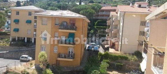 Apartamento de 2 dormitorios en Bordighera, Italy No. 222411 18