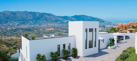 4 bedrooms Villa in Marbella, Spain No. 145752 2