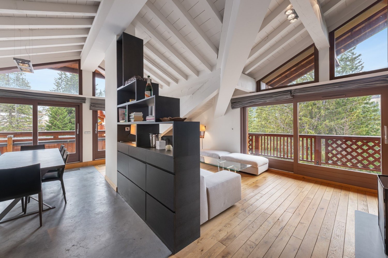 2 bedrooms Apartment in Courchevel, France No. 498