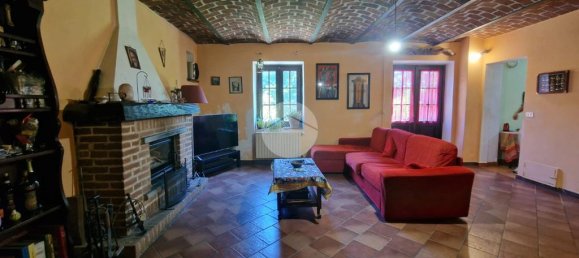 3 bedrooms House in Villafranca d'Asti, Italy No. 272034 4