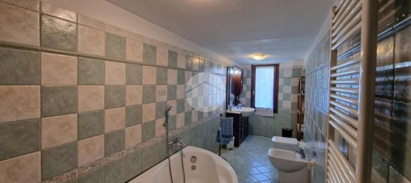 3 bedrooms House in Villafranca d'Asti, Italy No. 272034 24