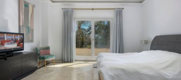 6 bedrooms Villa in Marbella, Spain No. 145954 26