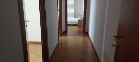 2 bedrooms Apartment in Schio, Italy No. 340982 2