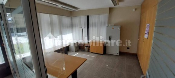 Propiedad comercial en Madesimo, Italy 108 m² No. 311140 12