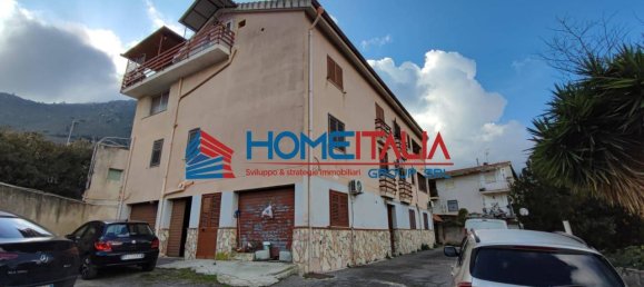 5 rooms Apartment in Altofonte, Italy No. 35915 7