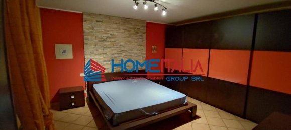 5 rooms Apartment in Altofonte, Italy No. 35915 2