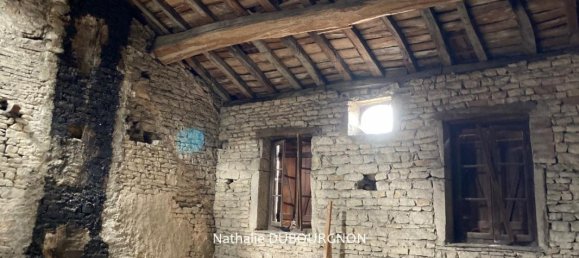 5 rooms House in Lugny, France No. 205371 10